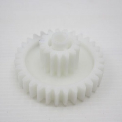 Шестерня для мясорубки Saturn, Магнит, Redmond, Vitek 31 прямой, 15 прямые